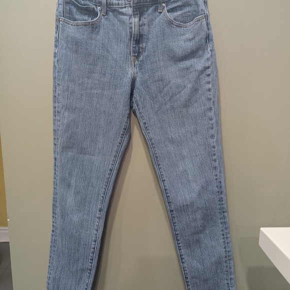 Levi's Denim - Levi's Light Blue Straight Leg Jeans for Women